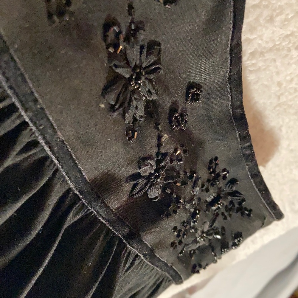 Black Attention skirt